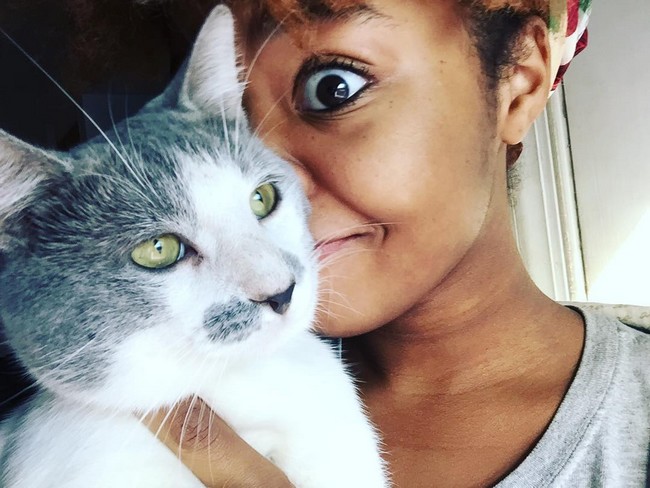 20 странных вещей, которые ты тайно делаешь со своим котиком